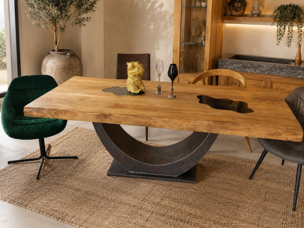 Tisch Rustic Halfmoon